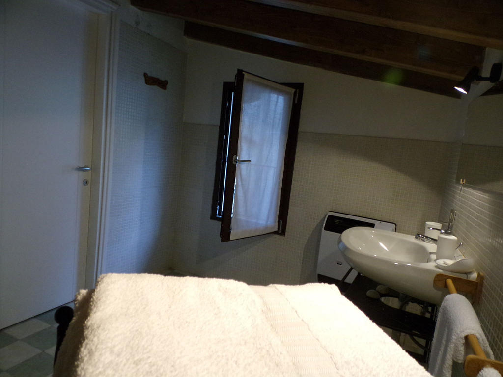 B&B Rocca Di Bajedo Pasturo Szoba fotó