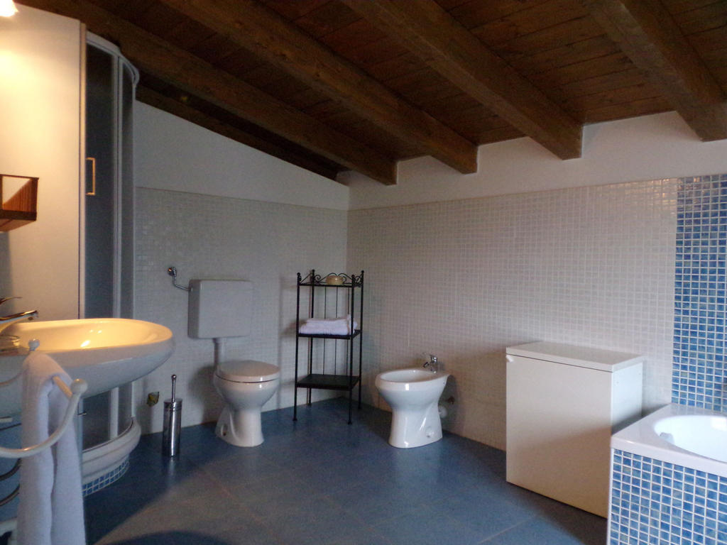 B&B Rocca Di Bajedo Pasturo Szoba fotó