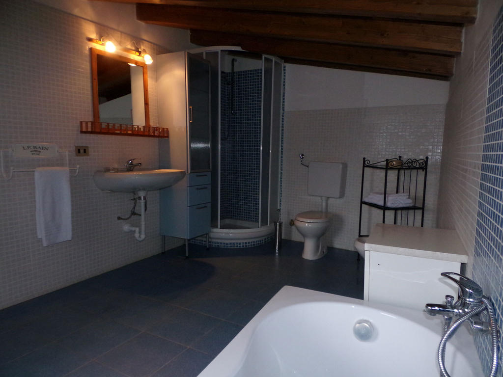 B&B Rocca Di Bajedo Pasturo Szoba fotó